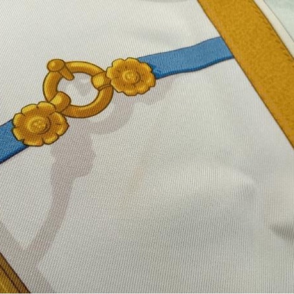 Hermes Scarf - Picture 15 of 16